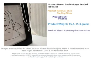 Vue détaillée du collier double épaisseur en argent S925 avec pendentif noir