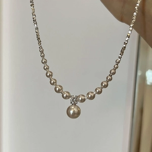 S925 sterling silver pearl necklace with gradient beads and a sparkling zircon pendant