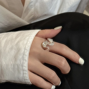 S925 sterling silver ring with liquid-like irregular waves and hammered metal texture
