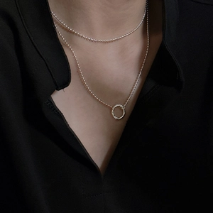 Collier en argent sterling S925 avec pendentif cercle à texture martelée élégante
