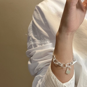 S925 sterling silver chain bracelet with textured links and a square pendant T-bar toggle