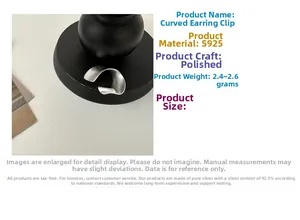 Vue détaillée d'un clip d'oreille en argent S925 pesant environ 2,4 à 2,6 grammes