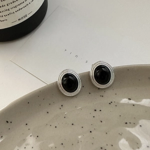 S925 sterling silver black onyx stud earrings in a vintage oval textured bezel design