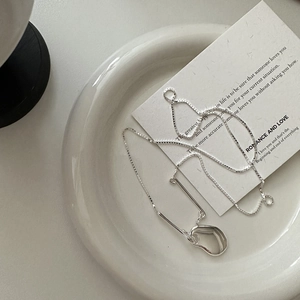 Minimalist S925 sterling silver geometric pendant necklace with box chain for women