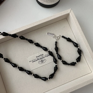 S925 silver beaded necklace and bracelet set with black teardrop onyx charms