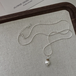 Collier en argent sterling S925 avec perle et pierre précieuse marron, style minimaliste