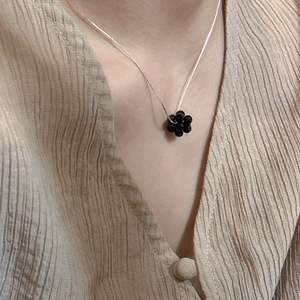 S925 sterling silver necklace featuring a vintage black beaded flower pendant on a snake chain