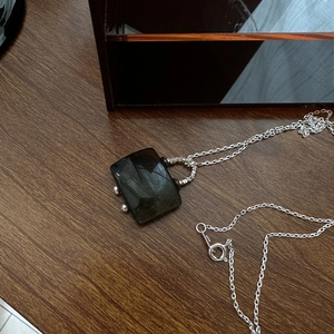 S925 sterling silver handbag pendant necklace featuring natural dark labradorite stone