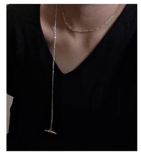 Detailed view of S925 sterling silver long sweater chain with minimalist T-bar toggle clasp