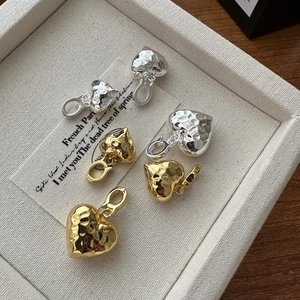 925 Argento Sterling Ciondolo a Cuore Martellato Accessorio per Collana da Donna Minimalista Moda Design Cavo Oro Argento Ciondolo a Cuore