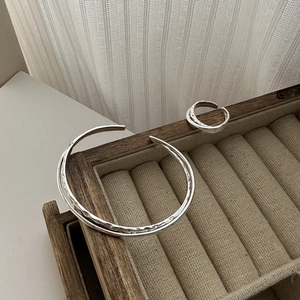 925 Sterling Silver Hammered Texture Double Layer Open Bangle For Women Minimalist Fashion Adjustable Cross Line Cuff Bracelet