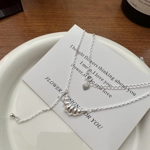 Collier Pendentif Croissant en Argent Sterling 925 pour Femme Vintage Français Minimaliste Chaîne de Clavicule en Métal Poli