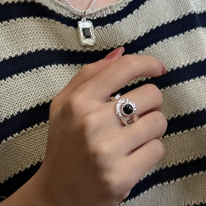 S925 sterling silver jewelry set featuring a black agate ring and necklace with lava texture