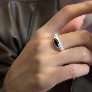 Minimalist S925 sterling silver wide band ring with black agate stone in matte finish