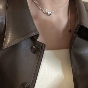Minimalist S925 sterling silver double-layer heart necklace with sleek metallic finish