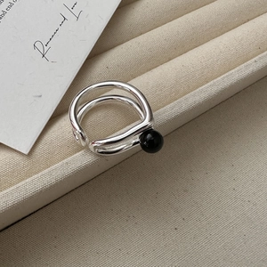 Minimalist S925 sterling silver double layer ring with a round black onyx stone accent