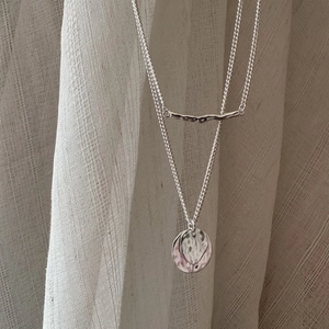 Minimalist S925 sterling silver double layer necklace with textured circular pendants