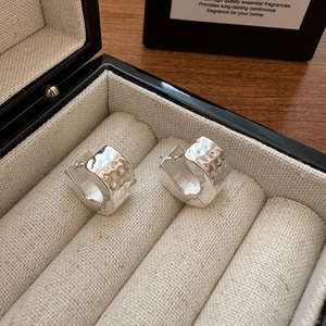 925 Sterling Silver Hammered Texture Huggie Hoop Earrings For Women Minimalist Korean Style Fashion Jewelry Accessories