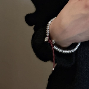 Bracelet en perles d'argent S925 avec cordon rouge foncé ajustable pour femmes