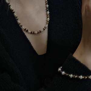 Ensemble collier et bracelet en argent S925 avec perles blanches et perles œil de tigre