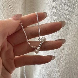 Minimalist S925 Sterling Silver Freshwater Pearl Balance Barbell Pendant Necklace For Women Elegant Clavicle Chain Jewelry