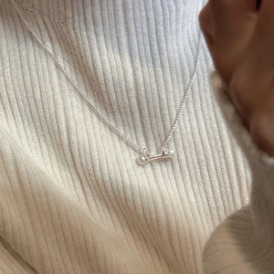 Minimalist S925 sterling silver necklace featuring double freshwater pearls on a bar pendant