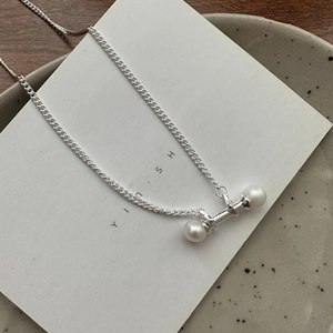 S925 sterling silver balance bar necklace with round freshwater pearls on Cuban chain