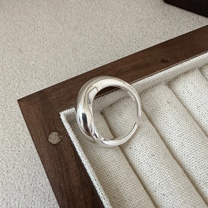Minimalist S925 sterling silver open ring with wide irregular wavy texture and mirror finish
