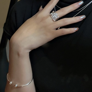 Elegant S925 sterling silver jewelry set with multi-layer bead ring and ball bracelet