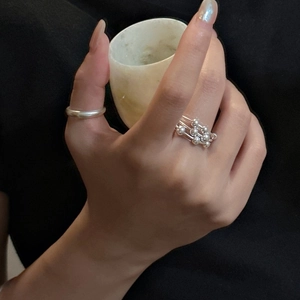 Minimalist S925 sterling silver multi-layer beaded ring set with polished smooth bands