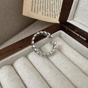 Vintage S925 sterling silver wheat pattern open ring with oxidized textured finish