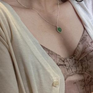 S925 Sterling Silber Kugelkette mit ovalem grünem Edelstein-Anhänger im Vintage-Stil für Damen