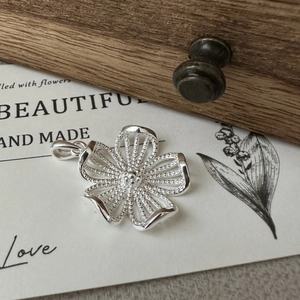 Pendentif Fleur Creuse Vintage en Argent Sterling 925 pour Femmes Style INS Coréen Design de Niche Simple Bijoux Floraux