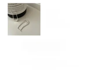 Detailed specs of S925 sterling silver U-shaped earrings sized 31.3mm by 12.4mm