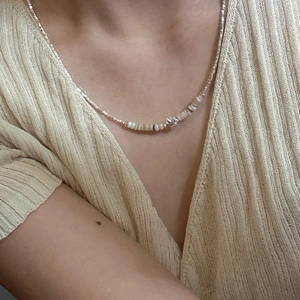 Collana di perle in argento S925 con pietre di conchiglia e ciondolo a stella