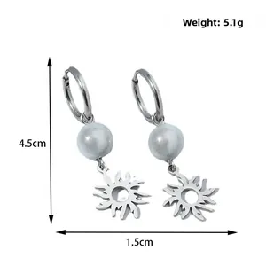 Détails des boucles d'oreilles soleil pour hommes avec dimensions et perles
