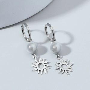 Boucles D'oreilles Créoles Pendentif Soleil En Acier Inoxydable Avec Künstliche Perle Synthétique Bijoux Hip Hop Rétro Style Céleste