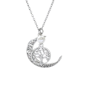 Collier avec pendentif croissant de lune et arbre de vie argenté avec perle blanche