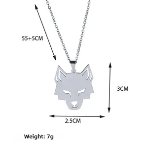 Detailed view of silver wolf head pendant with 55+5cm chain length and 7g weight