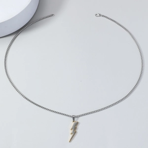 Collier minimaliste avec pendentif éclair pour homme en acier inoxydable bicolore