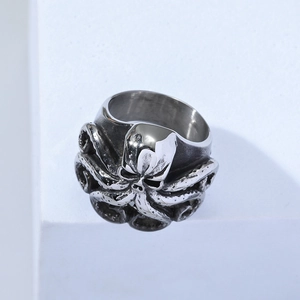 Vintage octopus tentacle ring in polished steel with gothic nautical design for men