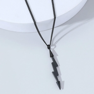 Schwarze Blitz-Anhänger Halskette im Gothic-Punk-Stil aus mattem Edelstahl für Herren