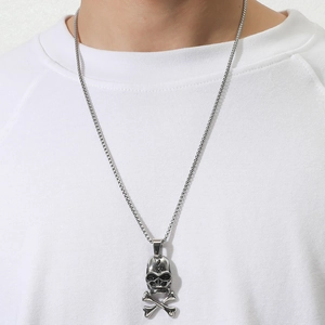 Polished silver skull and crossbones pendant necklace for men with steel ball chain