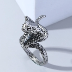 Punk Cobra Snake Ring For Men Alloy Gothic Retro Adjustable Wrap Ring Personalized Animal Jewelry Accessory Cool Gift