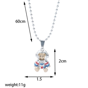 Detailed view of astronaut bear pendant with dimensions and 60cm steel ball chain