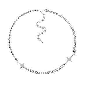 Collana moderna in acciaio al titanio con ciondoli a stella e catena a sfere