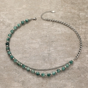 Minimalist agate bead and titanium steel layered necklace with green stones and silver chain