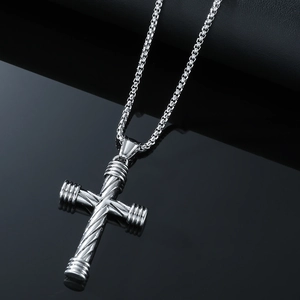 Hiphop Alloy Cross Pendant Necklace For Men Women Spiral Texture Box Chain Minimalist Streetwear Jewelry Gift Unisex Silver Gold