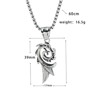 Vue détaillée du pendentif phénix argenté avec chaîne de 60cm et dimensions du produit