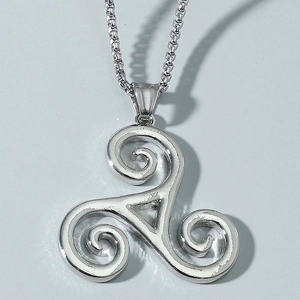 Celtic Triskele Spiral Pendant Necklace Alloy Triple Helix Symbol Jewelry Silver Plated Geometric Neckpiece For Men Women Gift